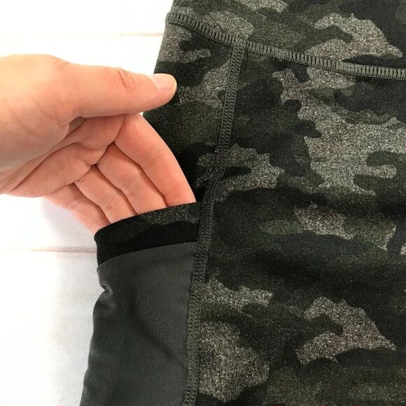 Powerhold by Fabletics Gray Camouflage High-Waisted Leggings XS - Picture 8 of 15